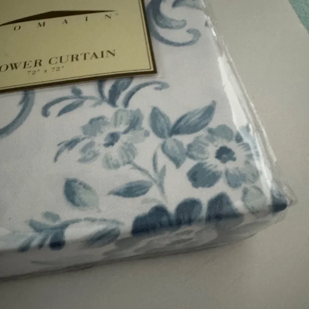 Domain Anne Marie Blue and White Shower Curtain New in Package 72 x 72 inches